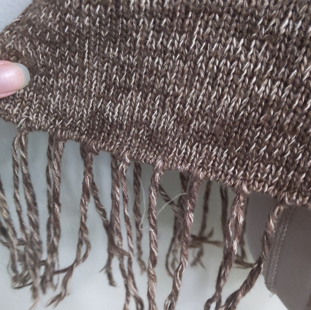 Willow & Clay Brown Poncho Cape Hooded - Picture 3 of 6
